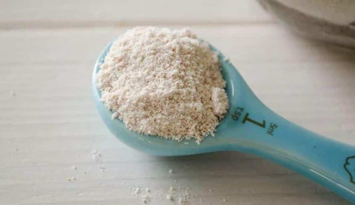 Eggshell powder for cats